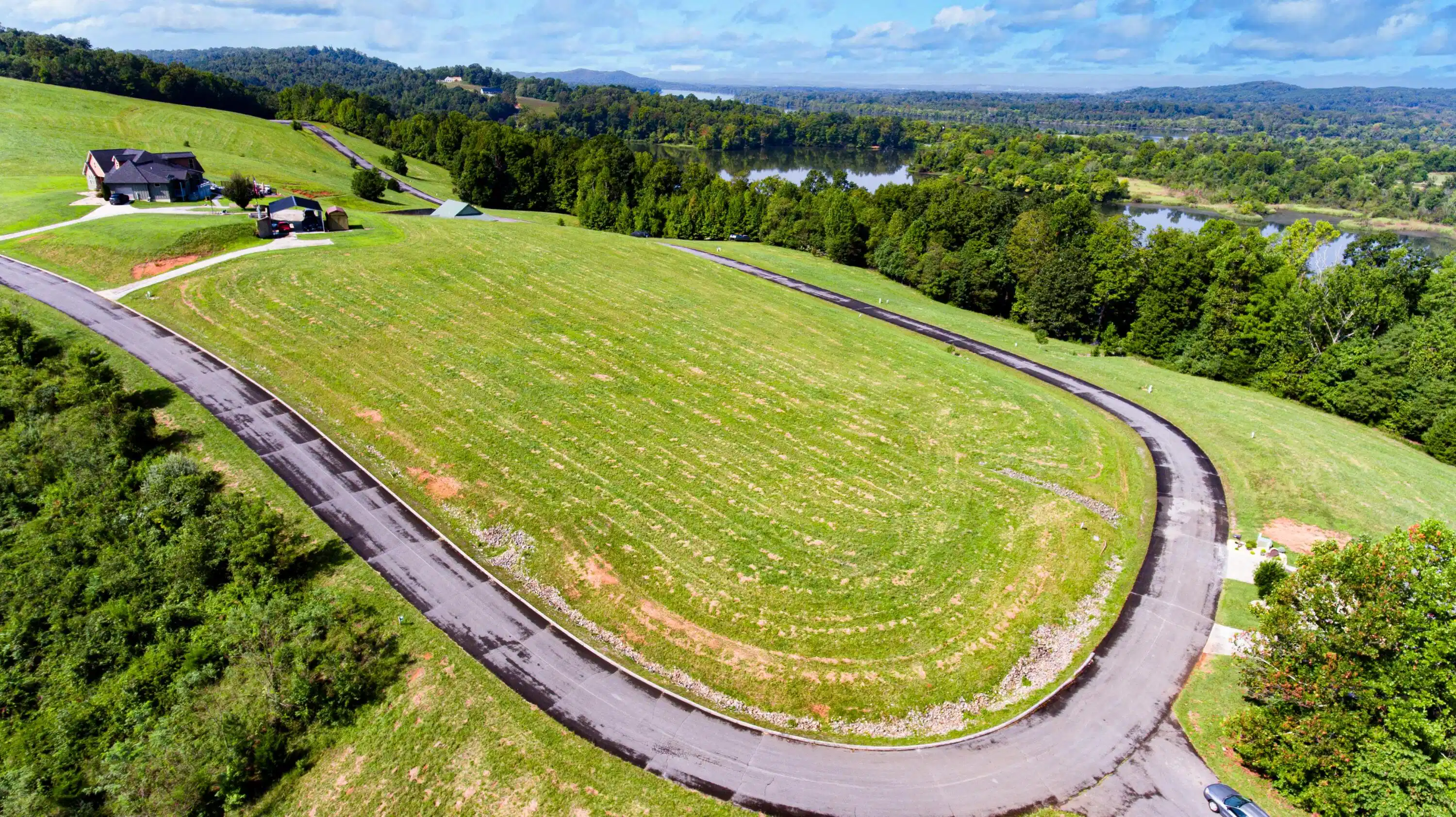 Image 1: Lot 49