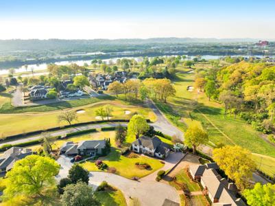 1502 Riverview Oaks Road