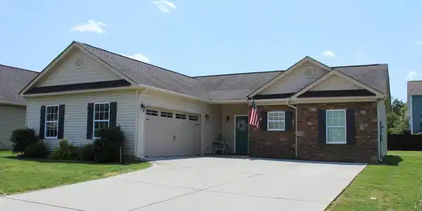 8236 Bluegill Cir