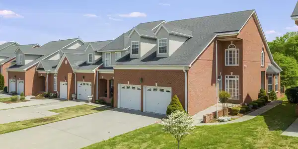 8245 Double Eagle Ct