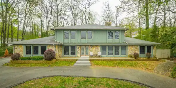 4922 Bal Harbor Cir