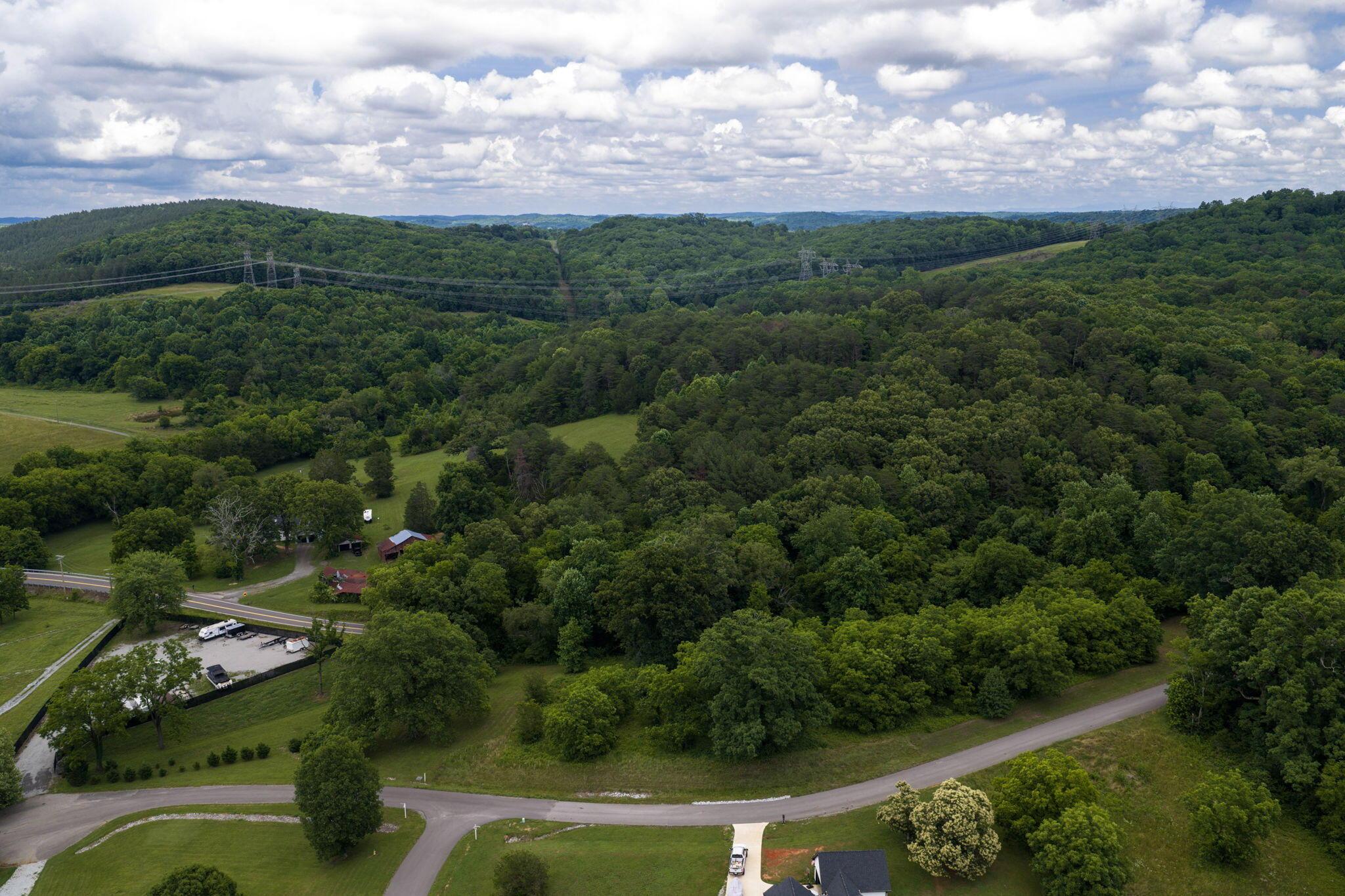 Image 2: 12-web-or-mls-DJI_20260527145443_0899_D-