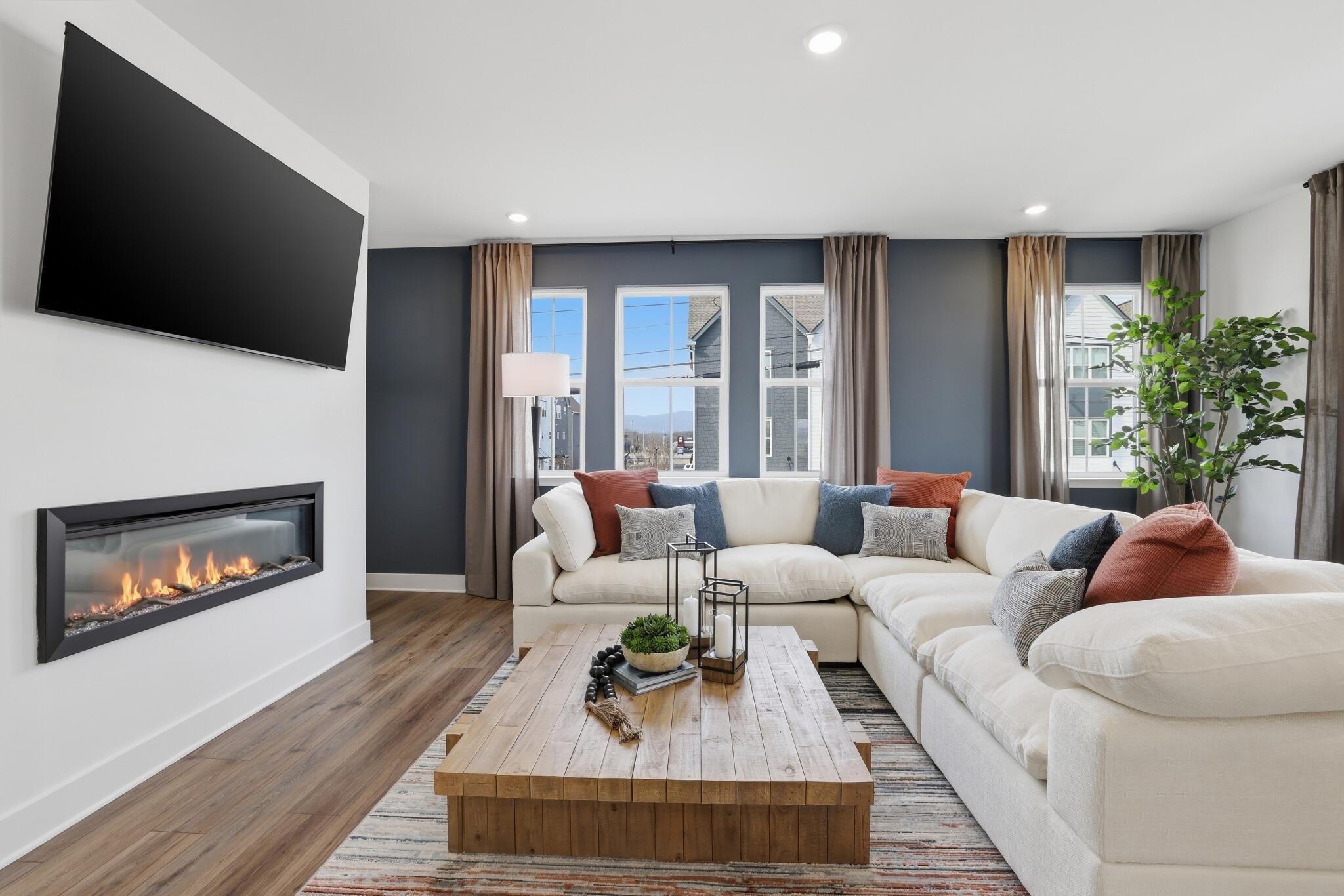 Image 4: ATL_Borough33Townhomes_Pic_Oakwood-8 - C