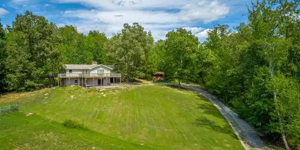 4429 Johnson Road