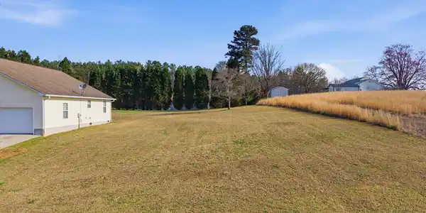Image 4: 195 dogwood ln-18