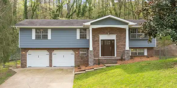 108 Gilmore Ln