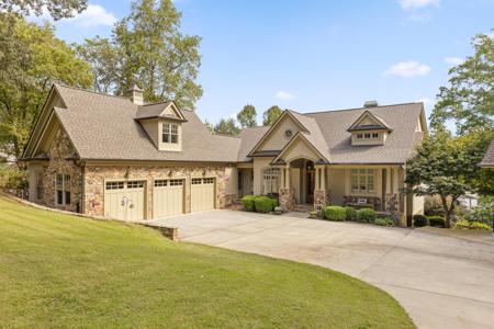 6508 Dogwood Drive