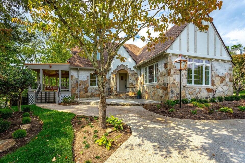 Image 3: 1507 Sunset Rd