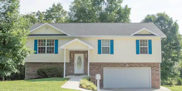 1321 Pendall Ln