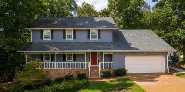 2514 Lake Dweller Ln