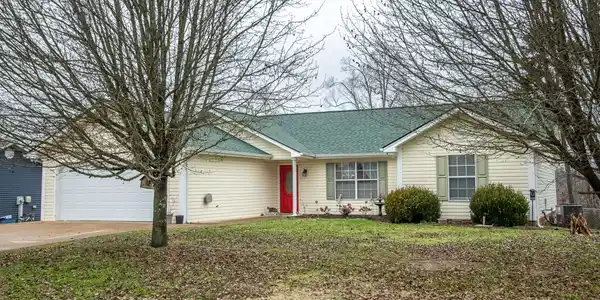 10011 Bear Trail Dr