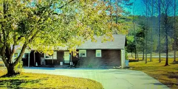 149 Lakehaven Cir