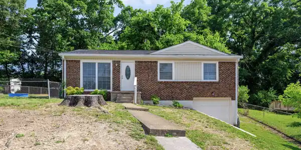2385 Glengerrie Drive