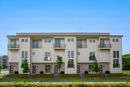 3311 Aberdeen Row