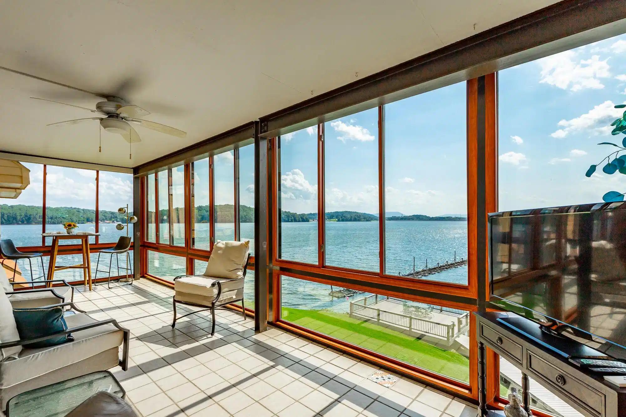 Image 1: 4346 Lakeshore Lane Unit 204 HD-41