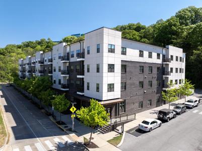 782 Riverfront Parkway