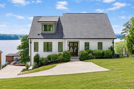 6376 Lynn Road