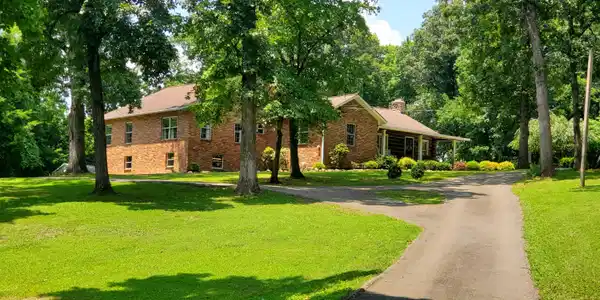 6317 Bayshore Dr