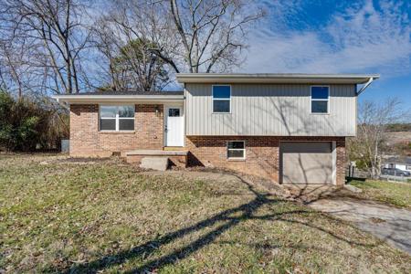 1870 N Prairie Circle