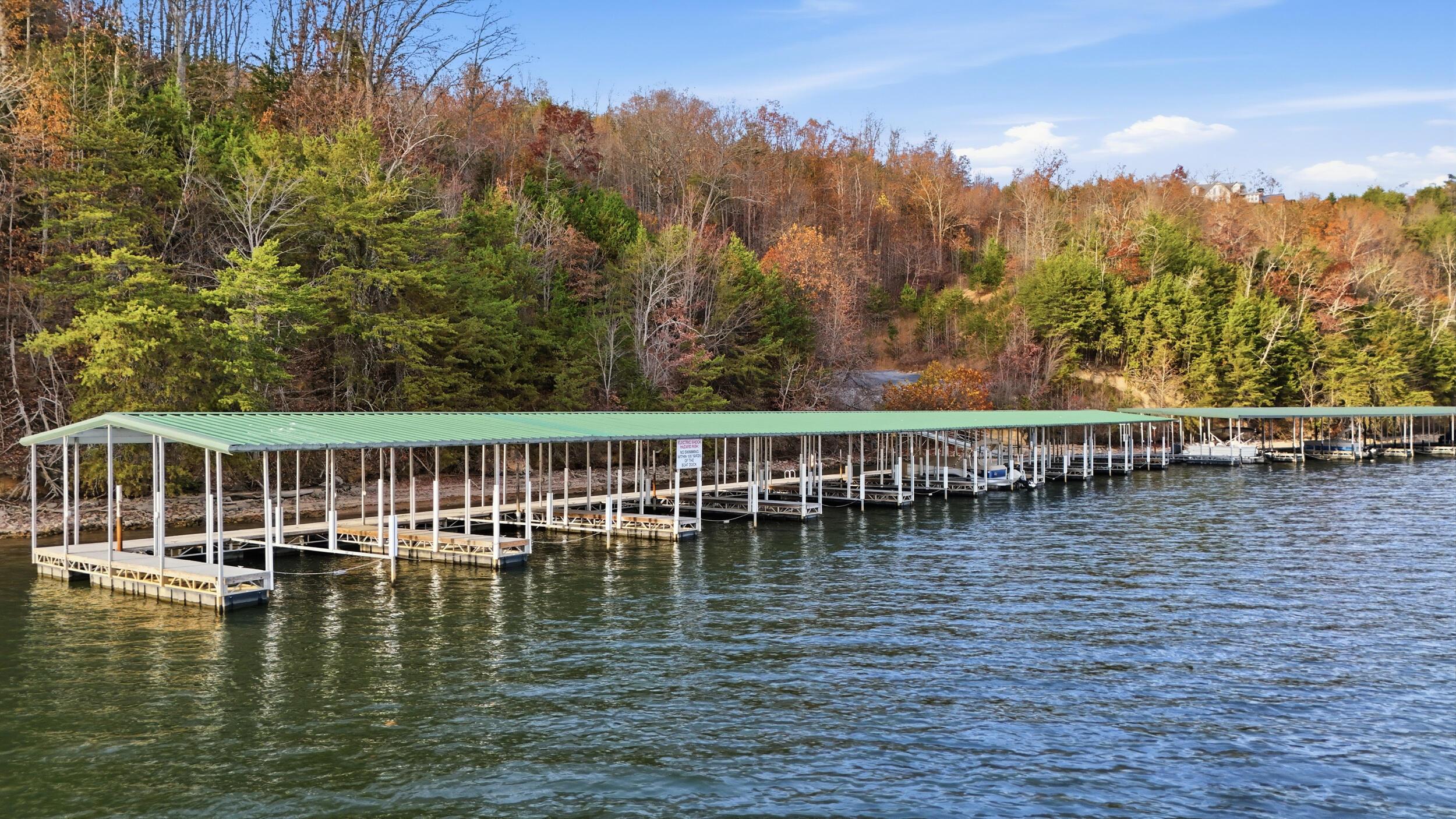 Image 3: community-boat slips-6