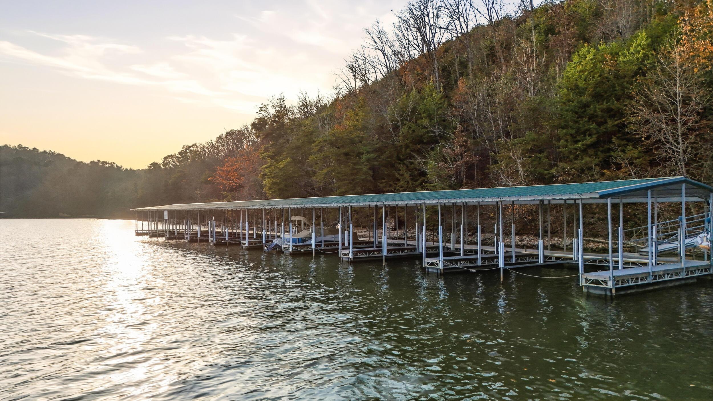 Image 4: community-boat slips-4