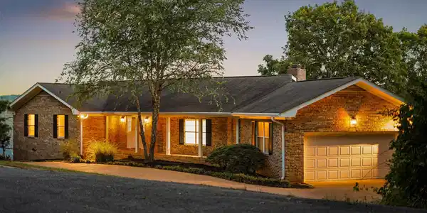 7815 Lasata Court
