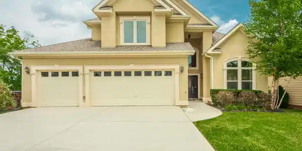 8107 Savannah Bay Dr
