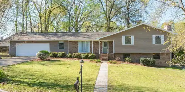 2318 Freedom Bay Dr