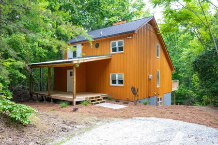 347 Hickory Dr