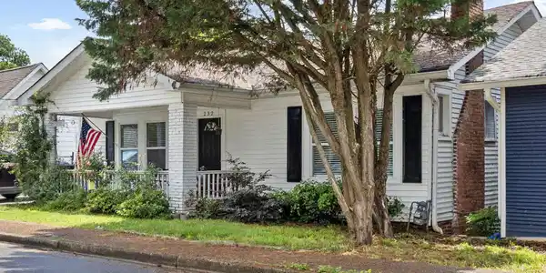 232 Jarnigan Avenue