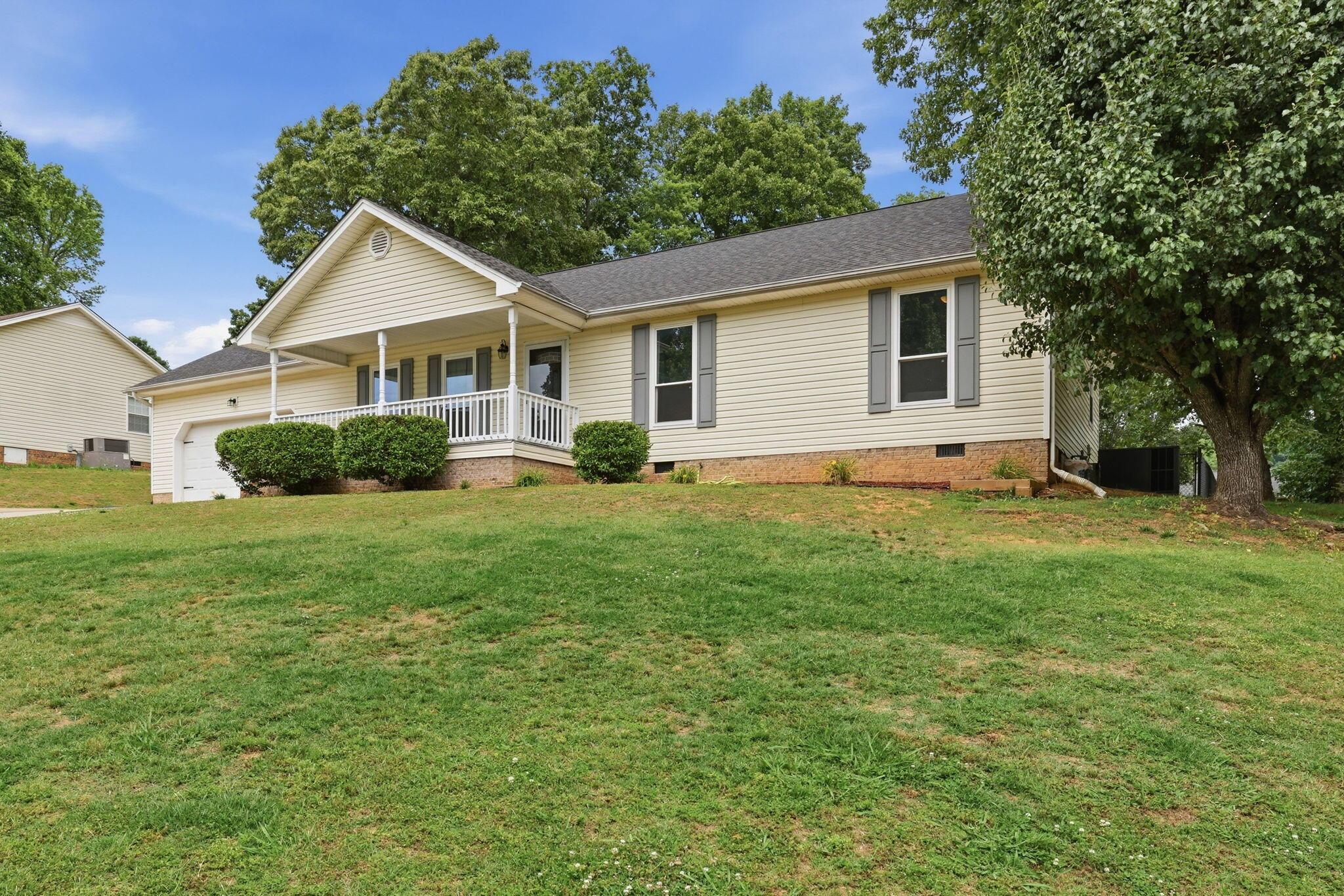 Image 2: 2-web-or-mls-10123-bear-trail-dr