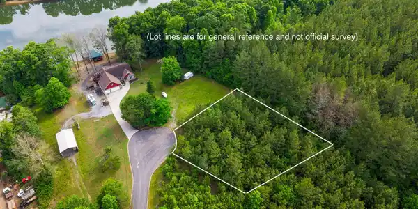 Lot 9 County Road 8