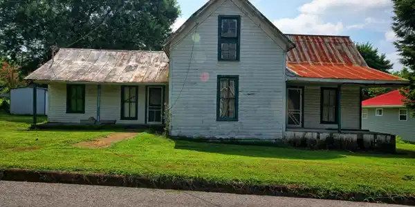 194 Bryan Dr
