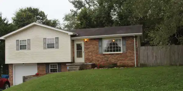 5442 Chesapeake Dr