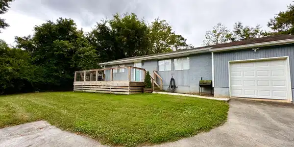 6202 Champion Rd
