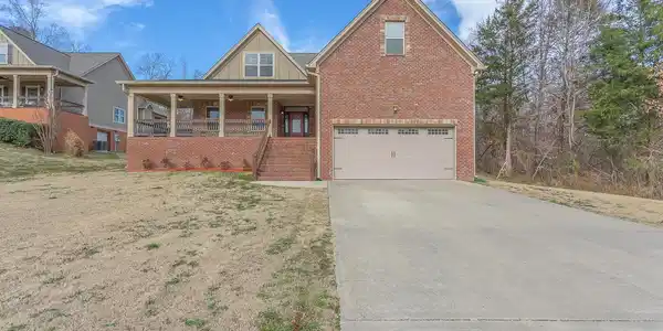 7415 Island Manor Dr