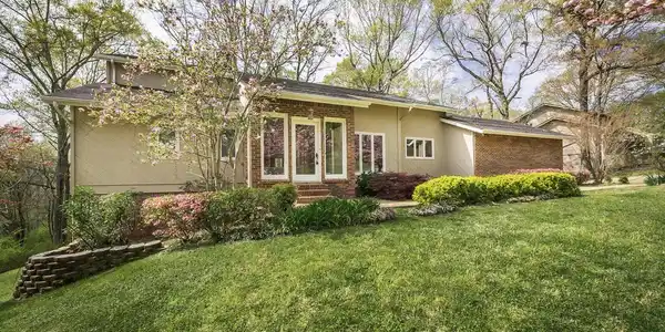 1732 Valley Forge Dr