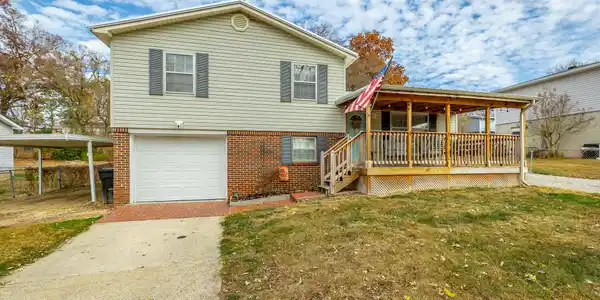 1849 Snoopy Ln