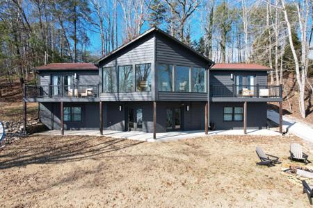 135 Nancy Point Road