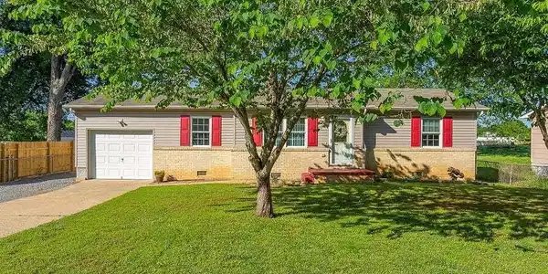 1848 Snoopy Ln