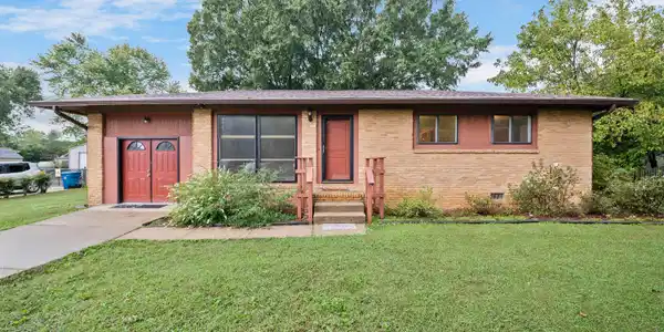 7923 Hixson Pike