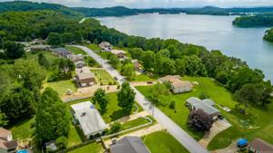 7720 Lasata Ln