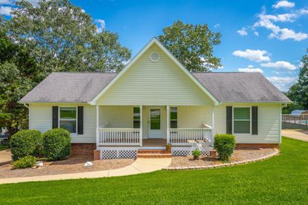 10104 Bear Trail Dr