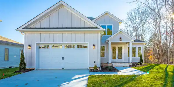 1750 River Breeze Dr 23