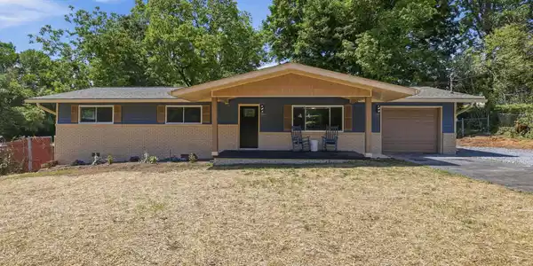3208 Kings Point Road