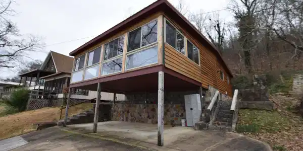 6046 Lynn Rd 27