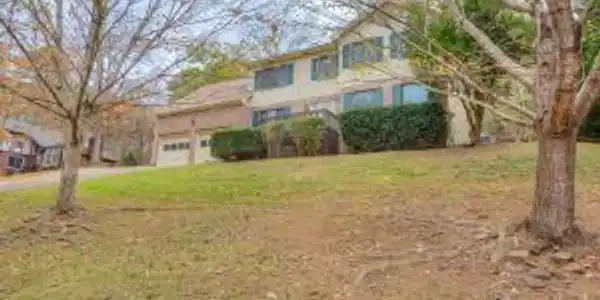 6508 Harbor View Dr