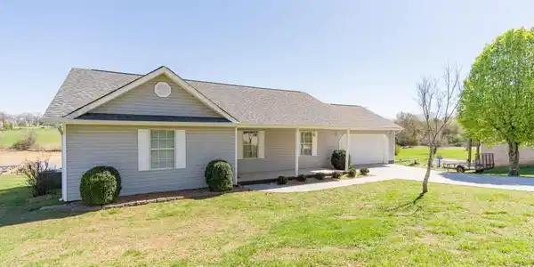 234 Riverbend Dr