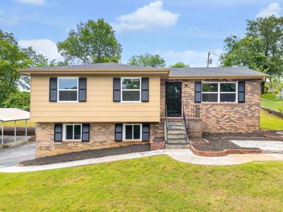 1852 N Prairie Circle