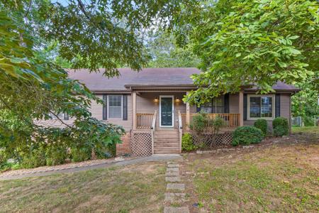 1938 Rock Bluff Rd